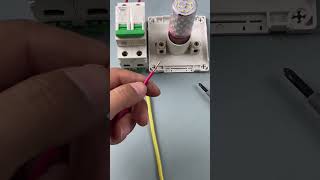 Wiring tips How to connect thick and thin wires to the same port Plumber Electrician [upl. by Tuinenga]