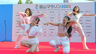 【4K60P】 Daisy’s （デイジーズ）「Talk that Talk ／ TWICE」  富山マラソン 富岩運河環水公園 20231105 [upl. by Erine]