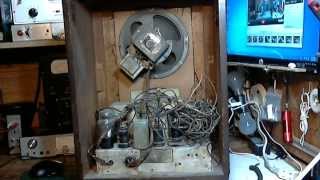 Sparton Model 67 Vacuum Tube Radio Video 1  Checkout [upl. by Ettenrahs552]