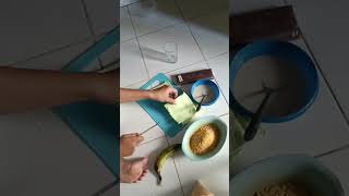 Roti Tawar Goreng Piscok [upl. by Lehcor422]