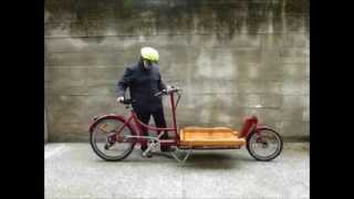 Cargo bike per trasporto merce El ciclo [upl. by Loar]