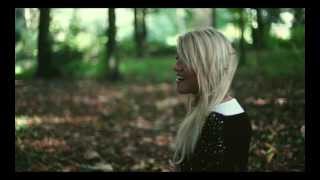 Rien nest impossible  Deborah Koutsios Clip Officiel [upl. by Neelyt]