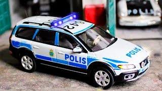 Voiture de police pour bébés  Le dessin animé pour les enfants  Vidéo Éducative de Voitures [upl. by Shrier954]