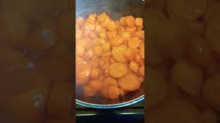 Traditional caramelised sweet carrots 🇿🇦🇿🇦 food cooking southafrica [upl. by Sofia563]