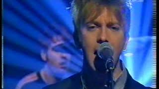 Mansun  She Makes My Nose Bleed Wide Open Space Live MTV Hanging Out [upl. by Niliram798]