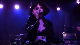 Pale Waves  Black You don’t love us anymore prerelease live version [upl. by Hajan187]