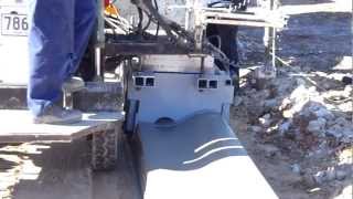 ARROW 750XL KERBING BY NATIONWIDE SLIPFORM AUSTRALIA [upl. by Rambert189]