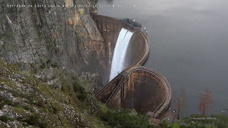 Descarga de Emergência Barragem de Santa Luzia [upl. by Arundell348]