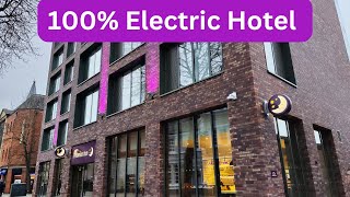 I stayed at the first 100 Electric Premier Inn in Central Swindon swindon premierinn budget [upl. by Oinotna721]