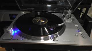 Technics SL 1200G Vs Continuum Caliburn [upl. by Roosevelt]