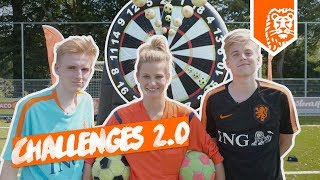 CHALLENGES 20 OOIT ZO’N GROOT VOETBAL DARTBORD GEZIEN ft Fifalosophy en DNPNL [upl. by Halil]