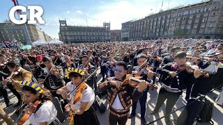 Entonan Cielito Lindo y rompen mariachis Récord Guinness [upl. by Bolt383]