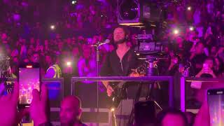 Atif Aslam Surprised crowd and performed in the middle of Wembley Arena London Concert 80924 [upl. by Haisoj939]