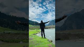 Pahad Dekh Kar Khud Se Hi Baahein Khul Jati Hai travel solotravel mountains kashmir [upl. by Drud]