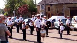 Les Fanfares font leur festival à Vivier au court le 8 juin 2014 [upl. by Erdnoid887]