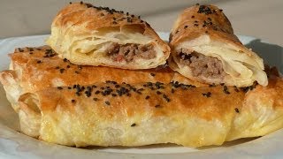 Kıymalı Rulo Börek Tarifi  Börek Nasıl Yapılır  Yufka Börek Tarifi [upl. by Acirem406]