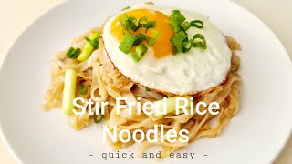 How to do a Quick and Easy Stir Fry Rice Noodles Meal [upl. by Sil940]