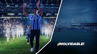 ¡INOLVIDABLE 🇺🇾 🇪🇪 Show de imagens na apresentação de Luis Suárez [upl. by Diarmid]