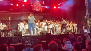 Praise  Volney Morgan amp NewYe Ft Oslo Soul Teens [upl. by Naejamron703]