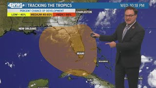 Wednesday 10 PM Tropical Update Tropical wave could end up near the East Coast [upl. by Cirdla]