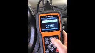 Foxwell NT500 service light reset [upl. by Dlanor]