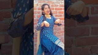 Bullet pe maare gediyaan 🔥🔥trending dance shorts subscribe support youtubeshorts [upl. by Suiluj730]