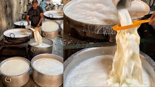 World Famous Hanno Lala Rabdi of Hathras😱😱 हर दिन 4000kg दूध से रबड़ी बनती है यहाँ😳😳 Indian Food [upl. by Bran727]