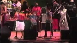 Reggae Sunsplash 1981 Rita MarleyThe Melody MakersThe Walers Tribute To Bob Marley [upl. by Vharat741]