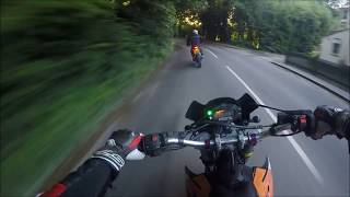 Aprilia MX 125 vs KTM Duke 125 [upl. by Einnel]