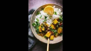 Easy Zucchini Curry Recipe Vegan Plant Based Gluten Free [upl. by Tychon118]