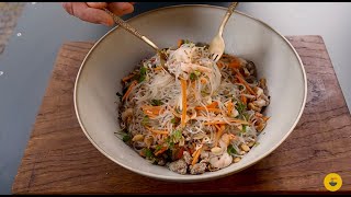 Thailand Glasnudelsalat  Yum Woon Sen  Rezept [upl. by Ramed]