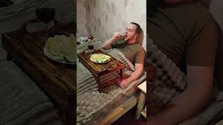 DIY breakfast table on the bed woodworking diy diycrafts breakfast [upl. by Anrol347]