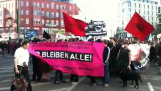 Demo quotWir bleiben allequot 3  Start am Rosenthaler Platz  Walpurgisnacht Berlin 2011 [upl. by Kurtis963]