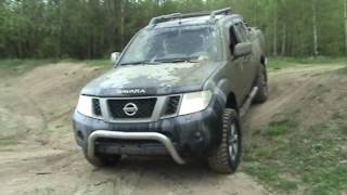 Navara D40  Pathfinder R51  test of new tires MT [upl. by Ghiselin]