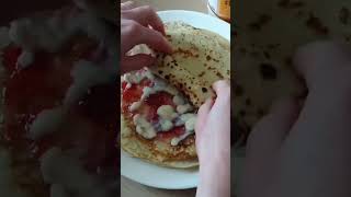 How To Make ClatiteRomanian PancakeClatite pas cu pasClatite pufoaseReteta clatite 2 oua SHORTS [upl. by Harwin]