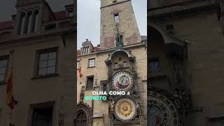 Relógio astronômico em Praga 🇨🇿astronomical clocktravel travel re republicacheca [upl. by Shoshana77]