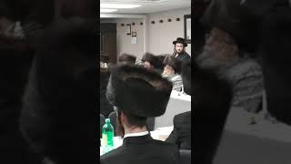 Dinover rebbe at melava malka [upl. by Ivad61]