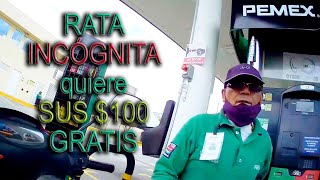 Despachador de gasolinera con gorra lentes y cubrebocas con credencial de José Nava ratea 100 [upl. by Cirda]