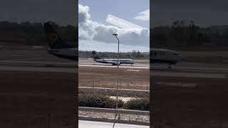 Ryanair Pilot LOSES his job to this LANDING shorts [upl. by Chirlin582]