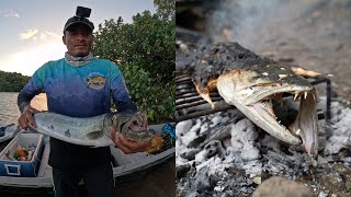 Un Día Lleno de Mucha Pesca Aventura Y Cocina Entre Manglares Cocodrilo Salvaje Aparece [upl. by Canon]