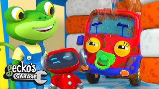 Muddy Baby Trucks Carwash Bath Time｜BRAND NEW Geckos Garage｜Funny Cartoon For Kids｜Baby Robots [upl. by Tacklind]