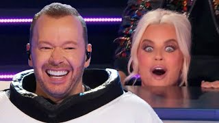 Jenny McCarthy SHOCKED by Husband Donnie Wahlbergs REVEAL on The Masked Singer [upl. by Nnayar661]