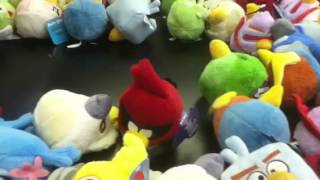 Golfland claw machine angry birds [upl. by Torrey]