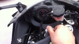 Suzuki Gsxr 600 quick look over and start up [upl. by Osnohpla80]