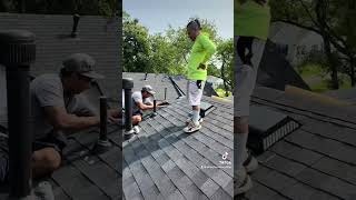 bluecollar roofinglife humor shingleroof roofing fyp ruferos shingles parati roofrepair [upl. by Arej931]