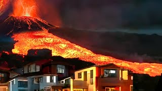 Europes largest volcano erupts Etna volcano Italy 4km of lava in the air [upl. by Melisenda]