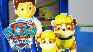 PAW PATROL Nickelodeon quotRyder Meets Baby Rubblequot a Paw Patrol Toy Parody Video [upl. by Regina]