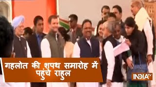 Rahul Gandhi Manmohan Singh Arrive In Jaipur To Take Part Into Oath Ceremony Of Ashok Gehlot [upl. by Ashely]