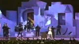 Selena  amor prohibido live siempre en domingo [upl. by Ainit]