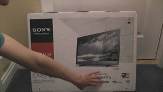 UNBOXING Sony Bravia KDL22EX320 LED quotSmartquot TV [upl. by Lurlene]